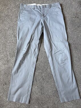 Express  men’s Light Gray Photographer Dress Business Pants 33x32